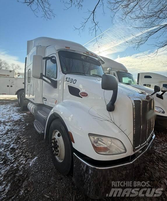 Peterbilt 579 Sadulveokid