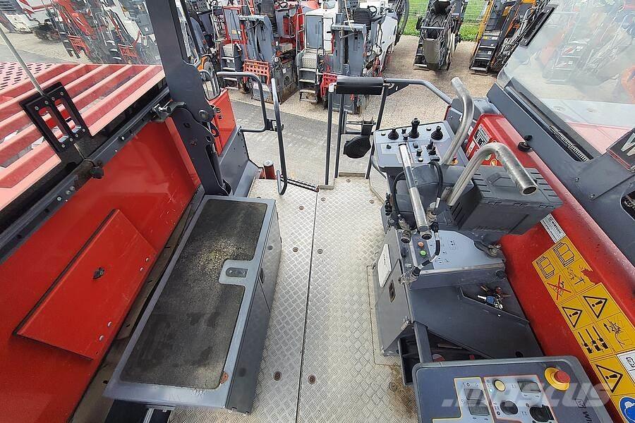 Wirtgen W 220 Asfaldi külmfreesimise masinad