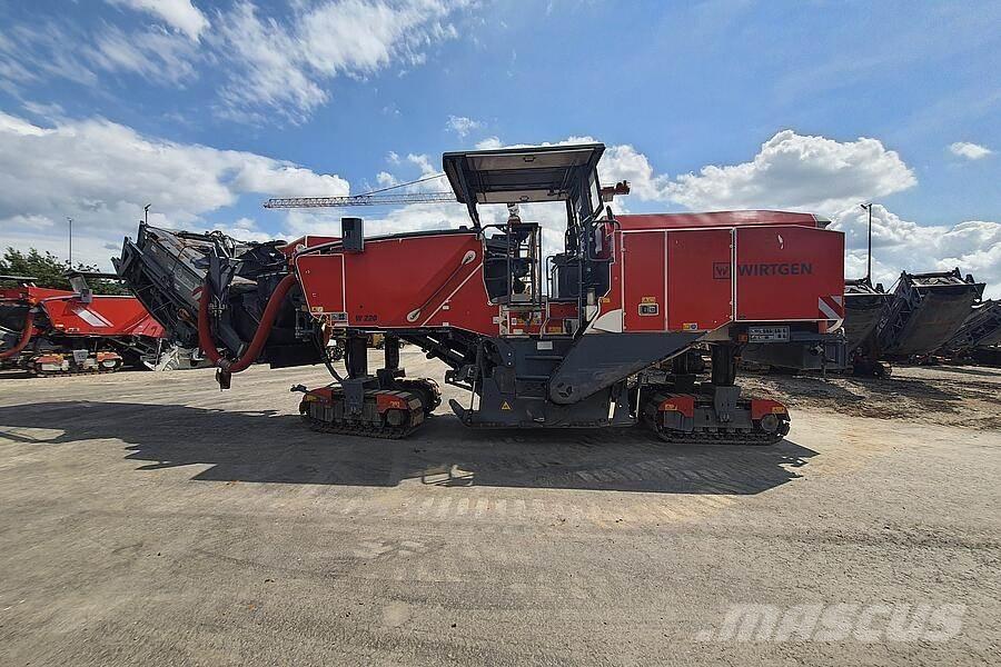 Wirtgen W 220 Asfaldi külmfreesimise masinad