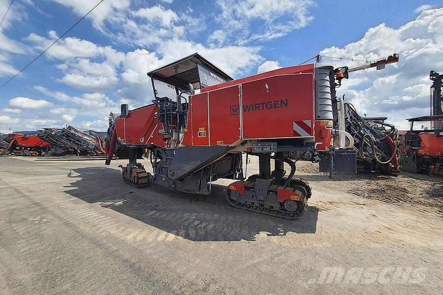 Wirtgen W 220 Asfaldi külmfreesimise masinad