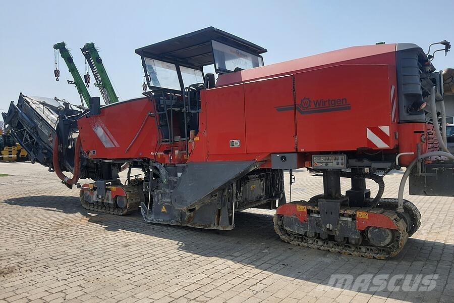 Wirtgen W 250 Asfaldi külmfreesimise masinad