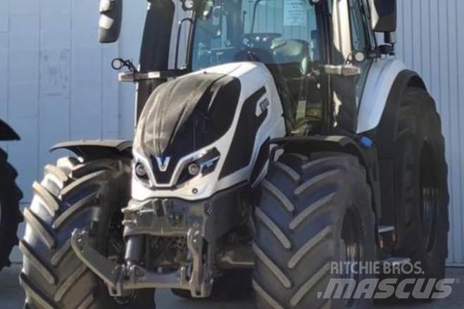 Valtra Q305 Traktorid
