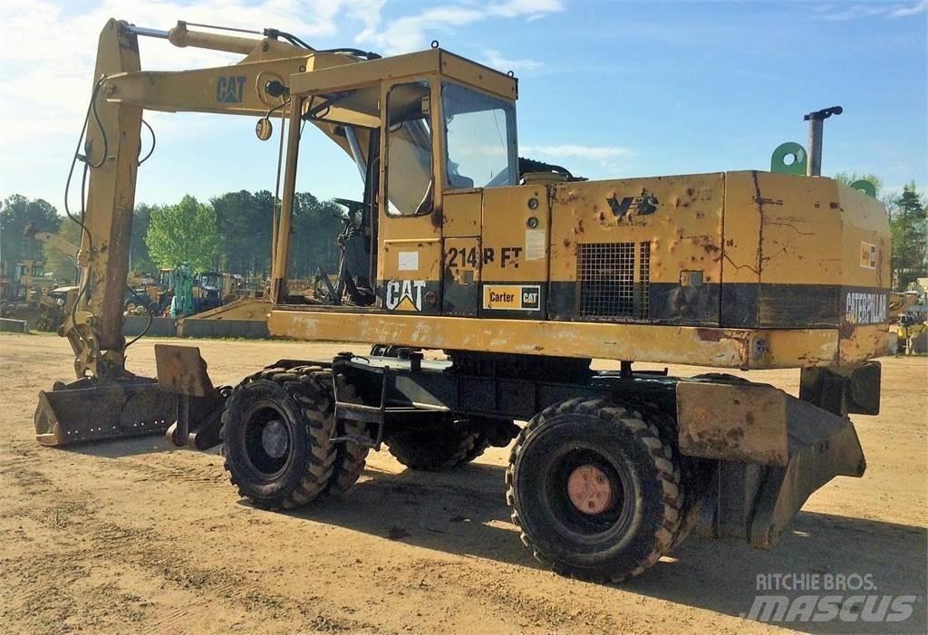 CAT 214B FT Ratasekskavaatorid