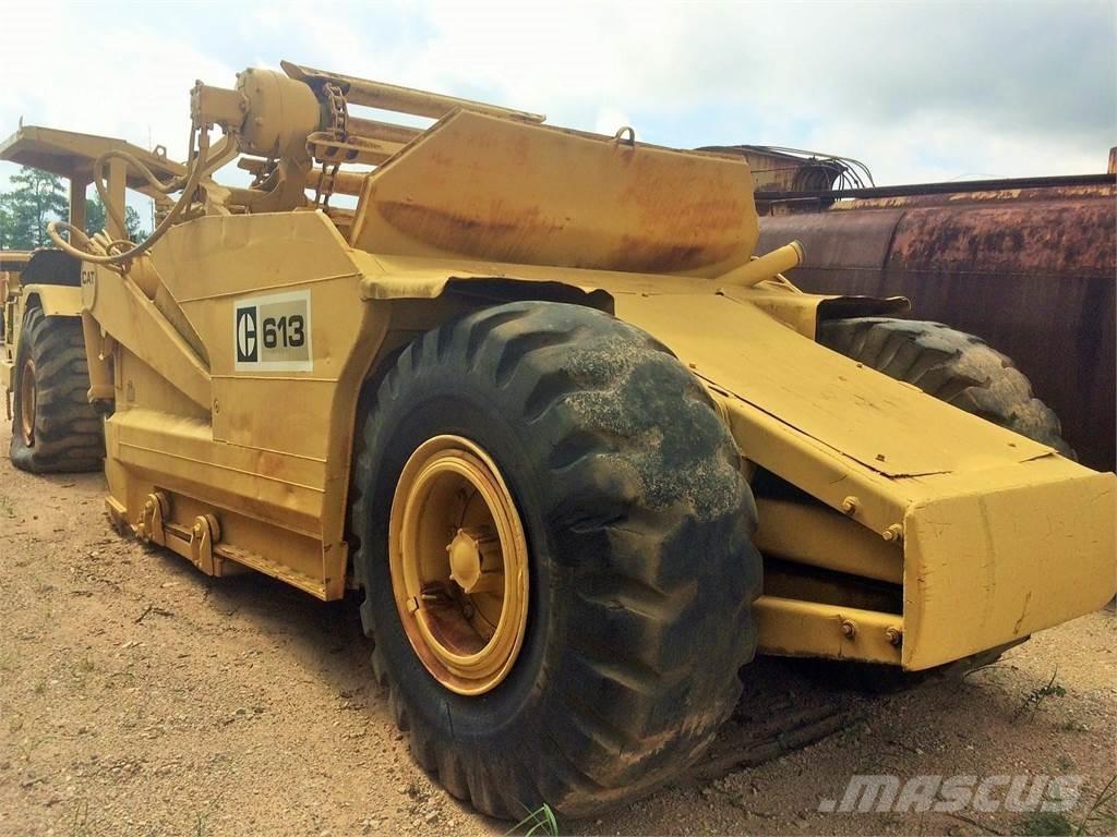 CAT 613 Kaabitsad