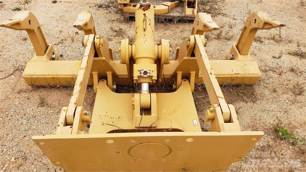  Ripper CAT D6D Kaabitsad