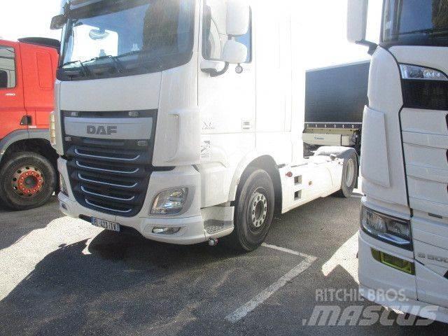 DAF XF 460 Sadulveokid
