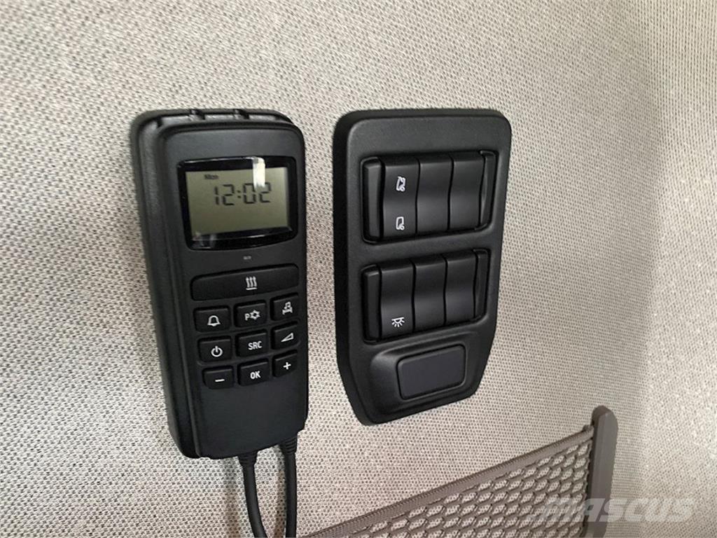 Scania S660 Sadulveokid