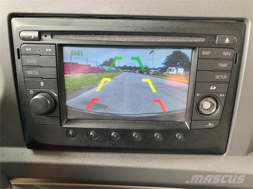 DAF LF210 4x2 FA Kraanaga veokid