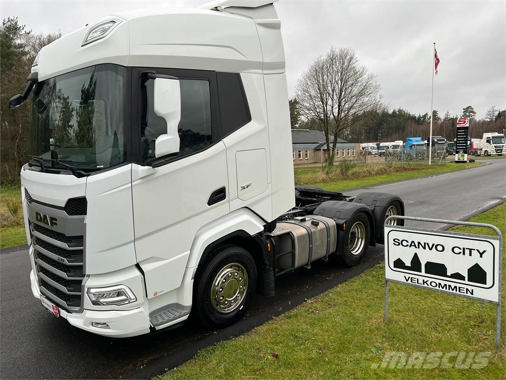 DAF XF530 FTS 6x2 Sadulveokid