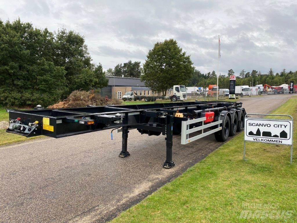 HRD 3-aks 20 + 30 ADR Konteinerveo poolhaagised
