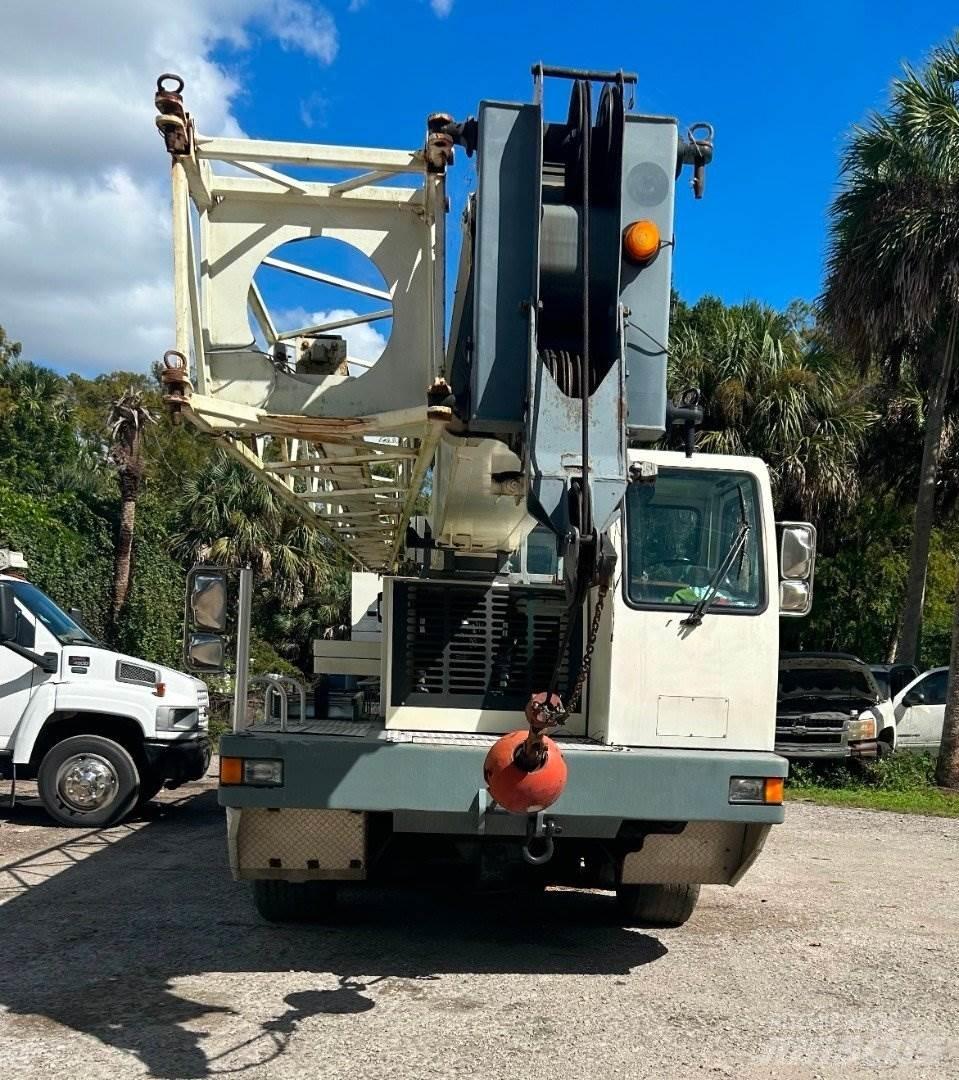 Terex T560-1 Maastikutõstukid