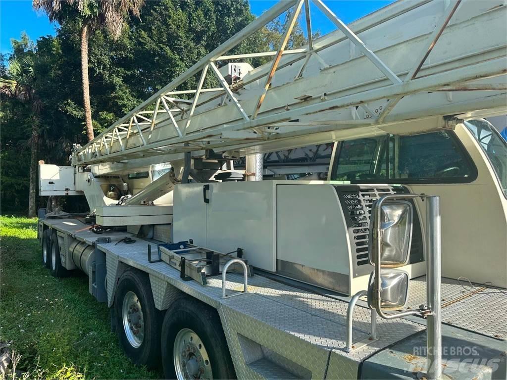 Terex T560-1 Maastikutõstukid
