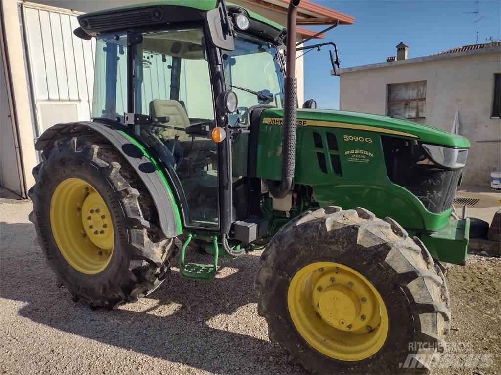 John Deere 5090 G Traktorid