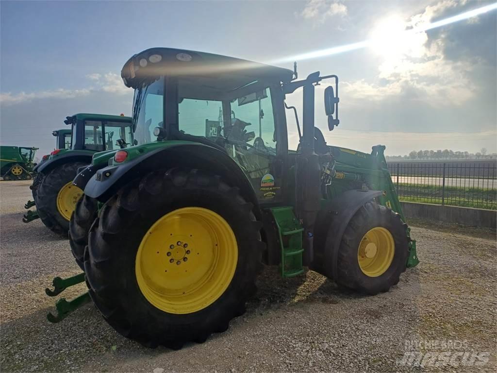 John Deere 6110 R Traktorid