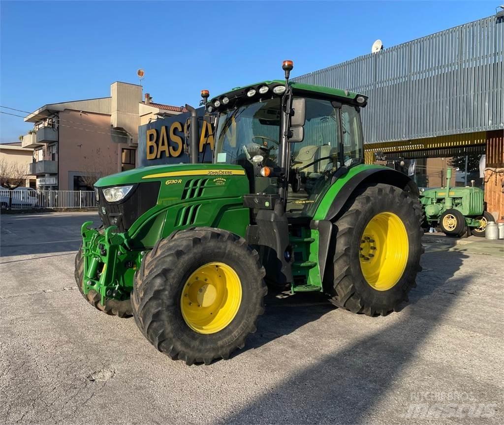 John Deere 6130 R Traktorid