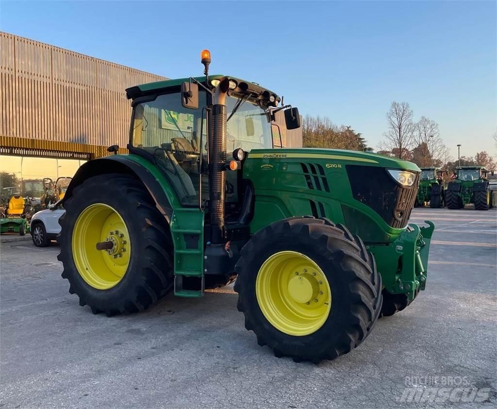 John Deere 6210 R Traktorid