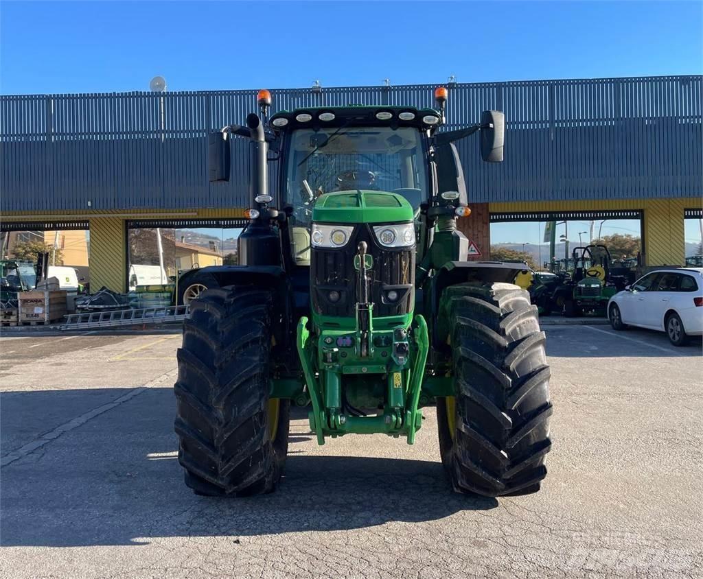 John Deere 6250 R Traktorid