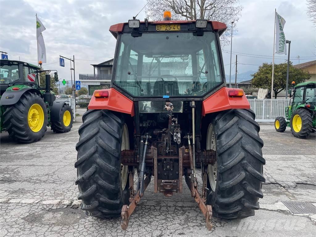 New Holland S 100 Traktorid