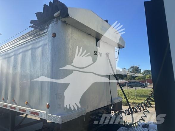  J & J Kallur-haagised