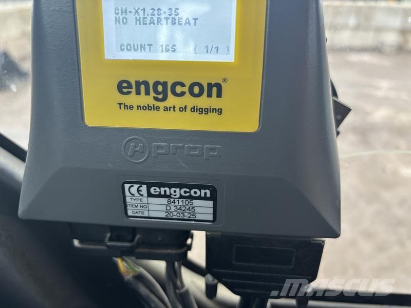 CASE CX130D Roomikekskavaatorid