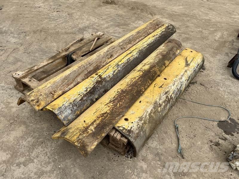  Demolition Side Skirts Muu