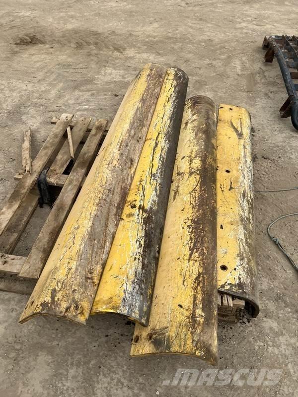  Demolition Side Skirts Muu