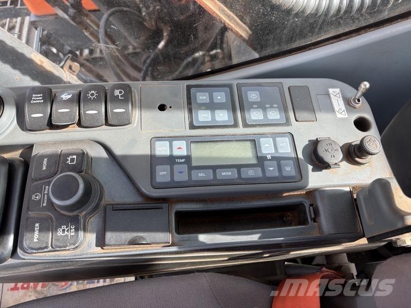 Doosan DX140LC-5 Roomikekskavaatorid