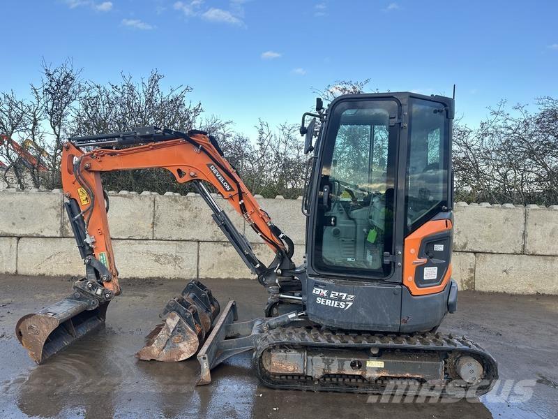 Doosan DX27 Roomikekskavaatorid