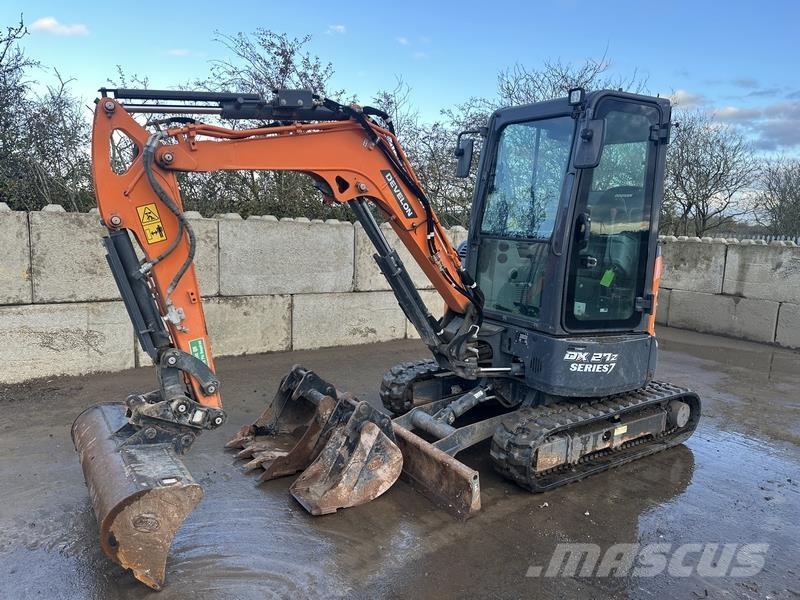 Doosan DX27 Roomikekskavaatorid