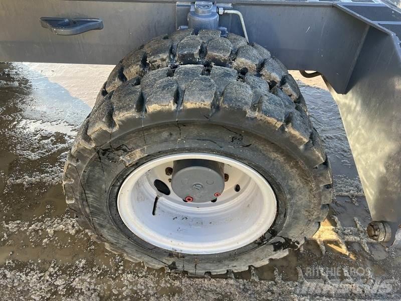 Fuchs MHL320 Muud
