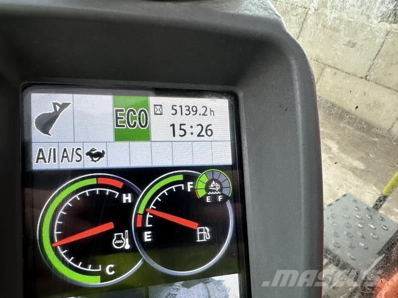 Hitachi ZX130 Roomikekskavaatorid