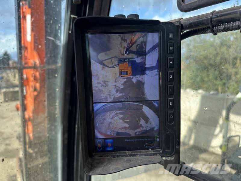 Hitachi ZX135 Lammutusekskavaatorid