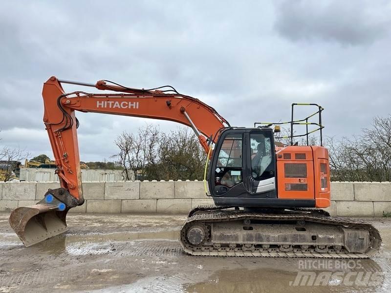 Hitachi ZX225USLC-6 Roomikekskavaatorid