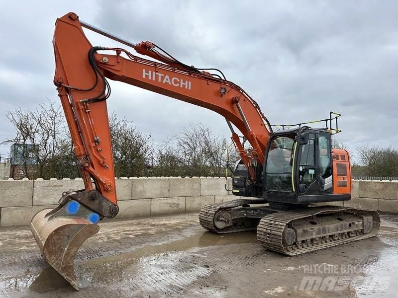 Hitachi ZX225USLC-6 Roomikekskavaatorid