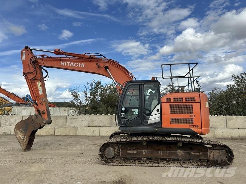 Hitachi ZX225USR LC-5 Roomikekskavaatorid