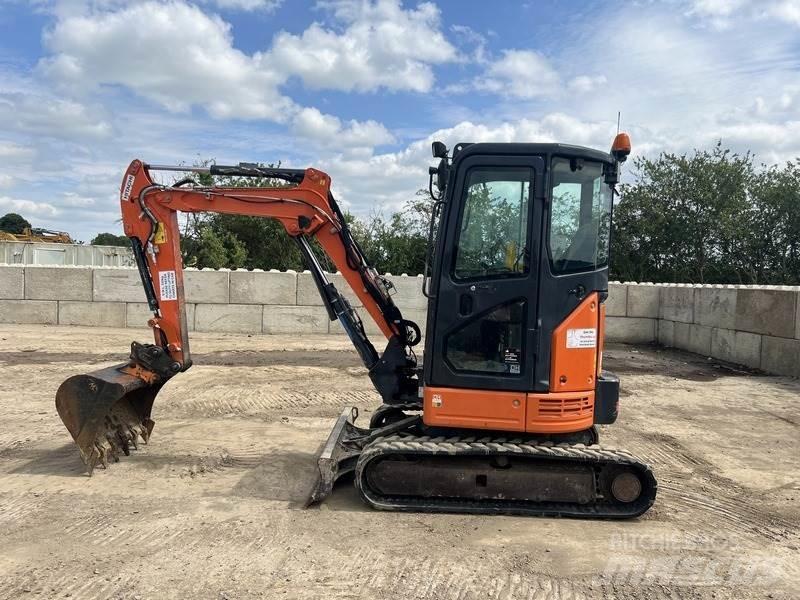Hitachi ZX26U-5A CR Roomikekskavaatorid
