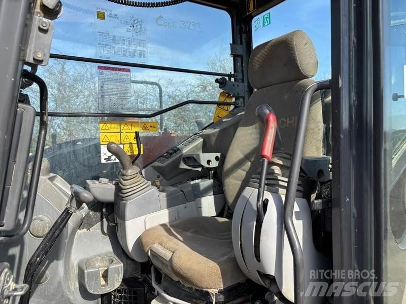 Hitachi ZX85 US-6 Väikeekskavaatorid 7t-12t