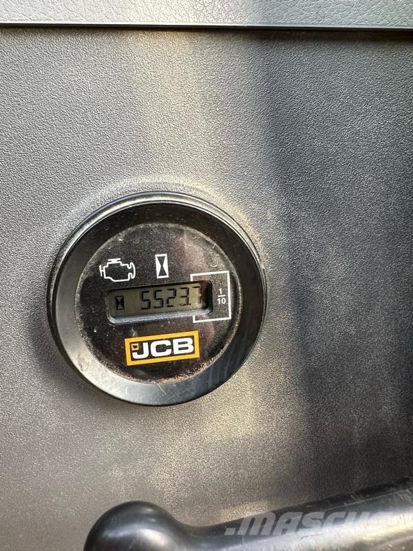 JCB 220X L 4F Roomikekskavaatorid