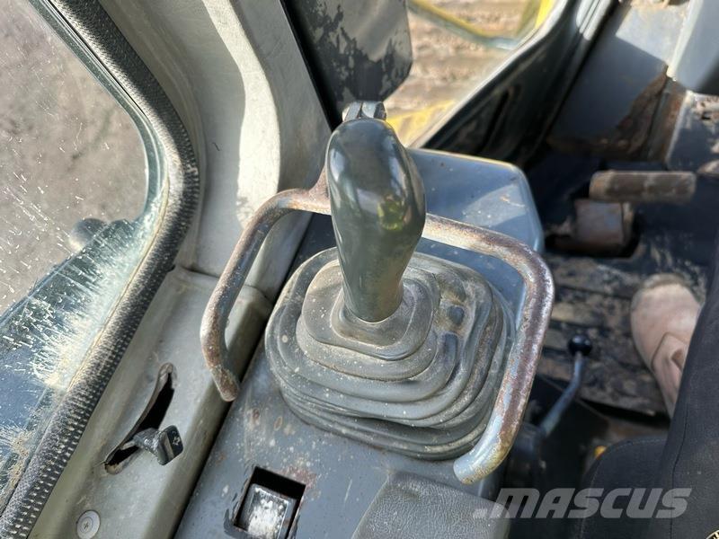 Komatsu D41E-6 Buldooserid