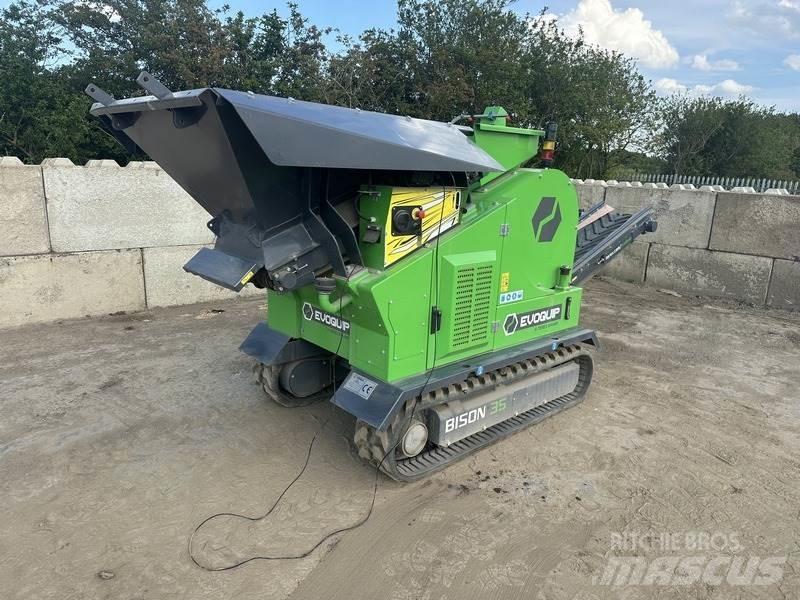 Terex BISON 35 Purustid