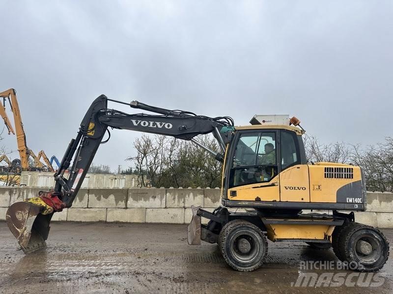 Volvo EW140 Ratasekskavaatorid