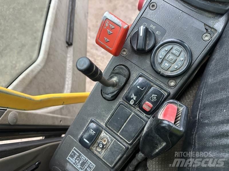 Volvo EW140 Ratasekskavaatorid