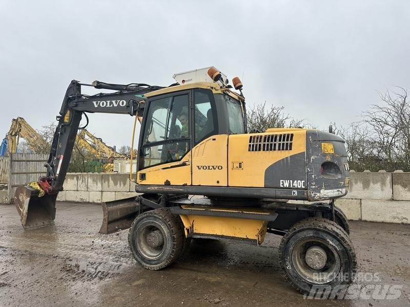 Volvo EW140 Ratasekskavaatorid