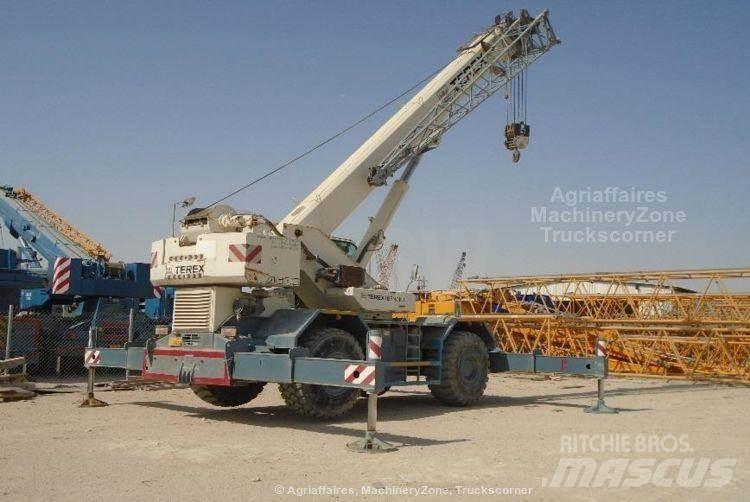 Terex A 600 Maastikutõstukid