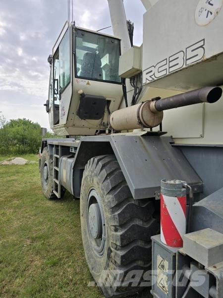 Terex RC35 Maastikutõstukid