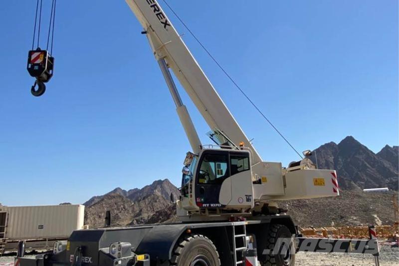 Terex RT 1070 Maastikutõstukid