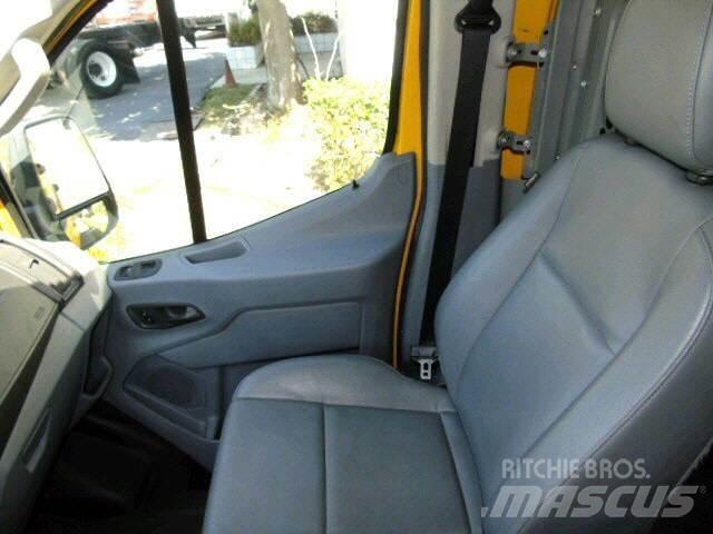 Ford TRANSIT 250 CAR Furgoonautod