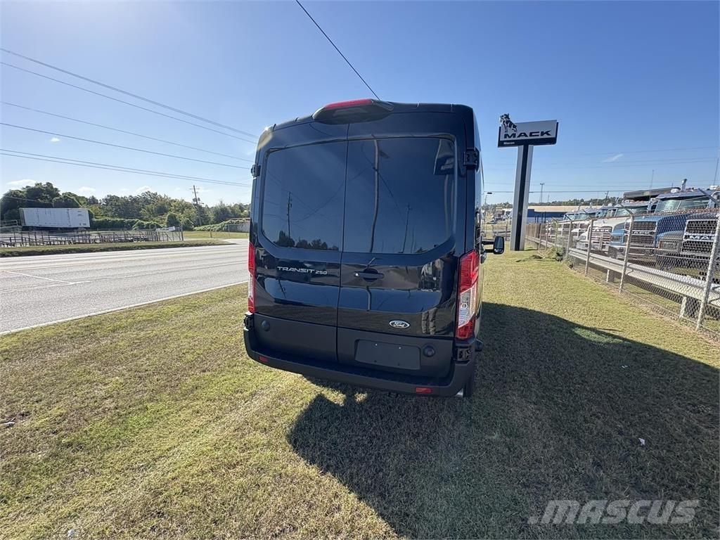 FRD 250 TRANS Furgoonautod