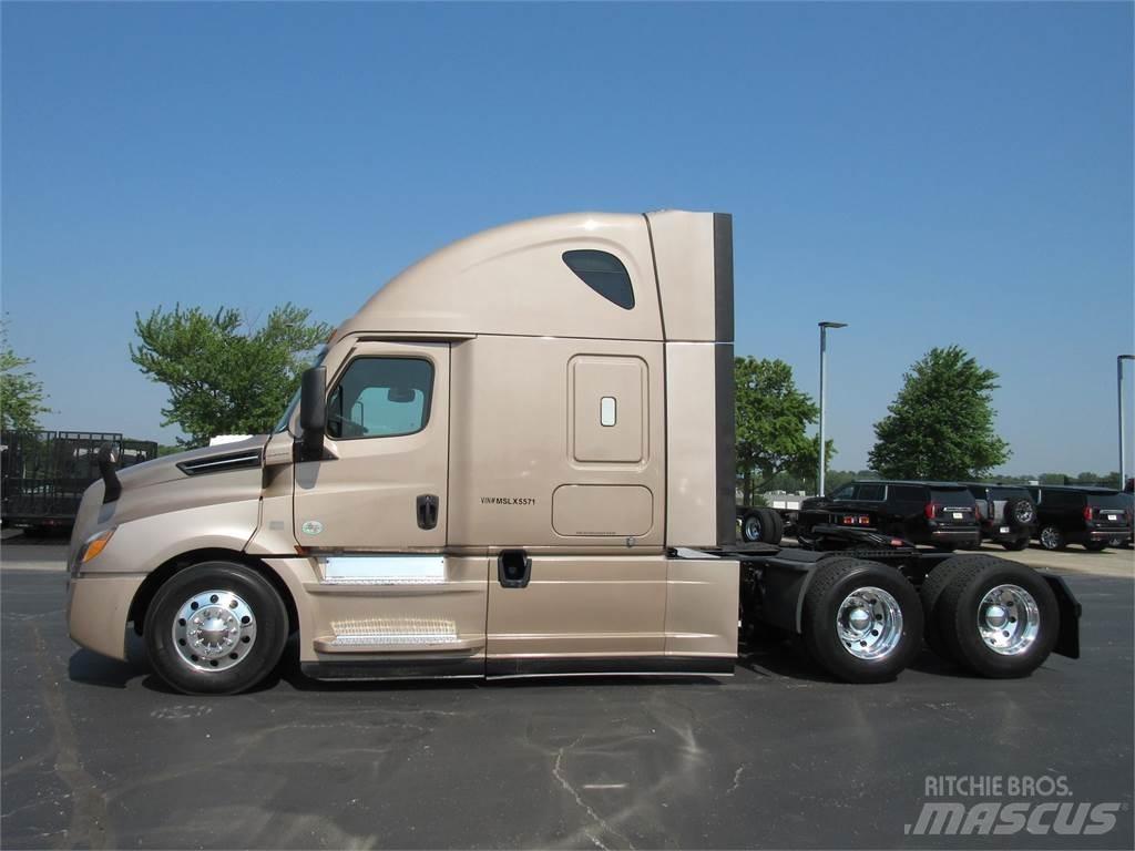 Freightliner CA126SLP Sadulveokid