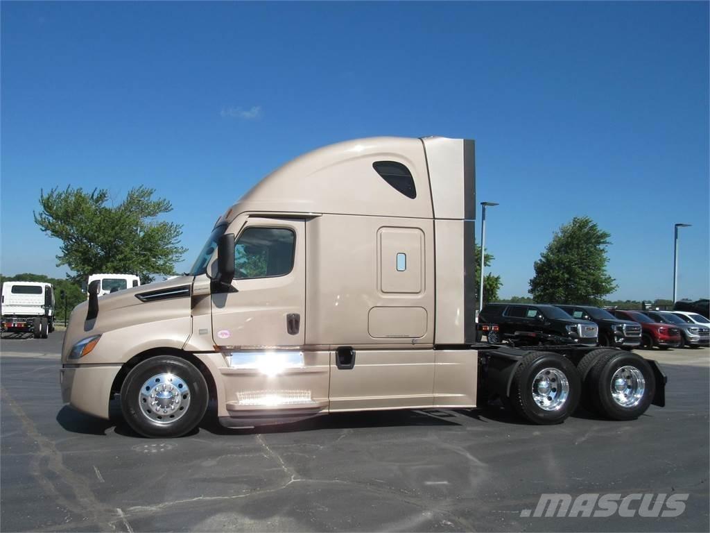 Freightliner CA126SLP Sadulveokid